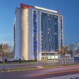 Отель Hampton By Hilton Airport