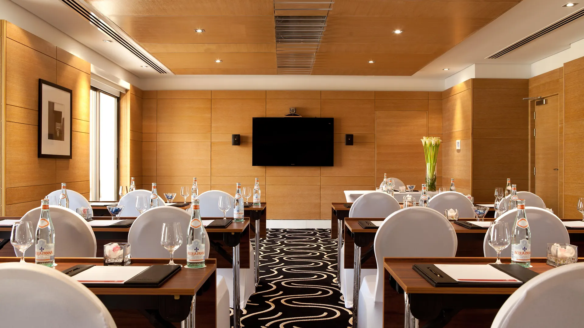 Delta Hotels By Marriott Jumeirah Beach, Dubaj